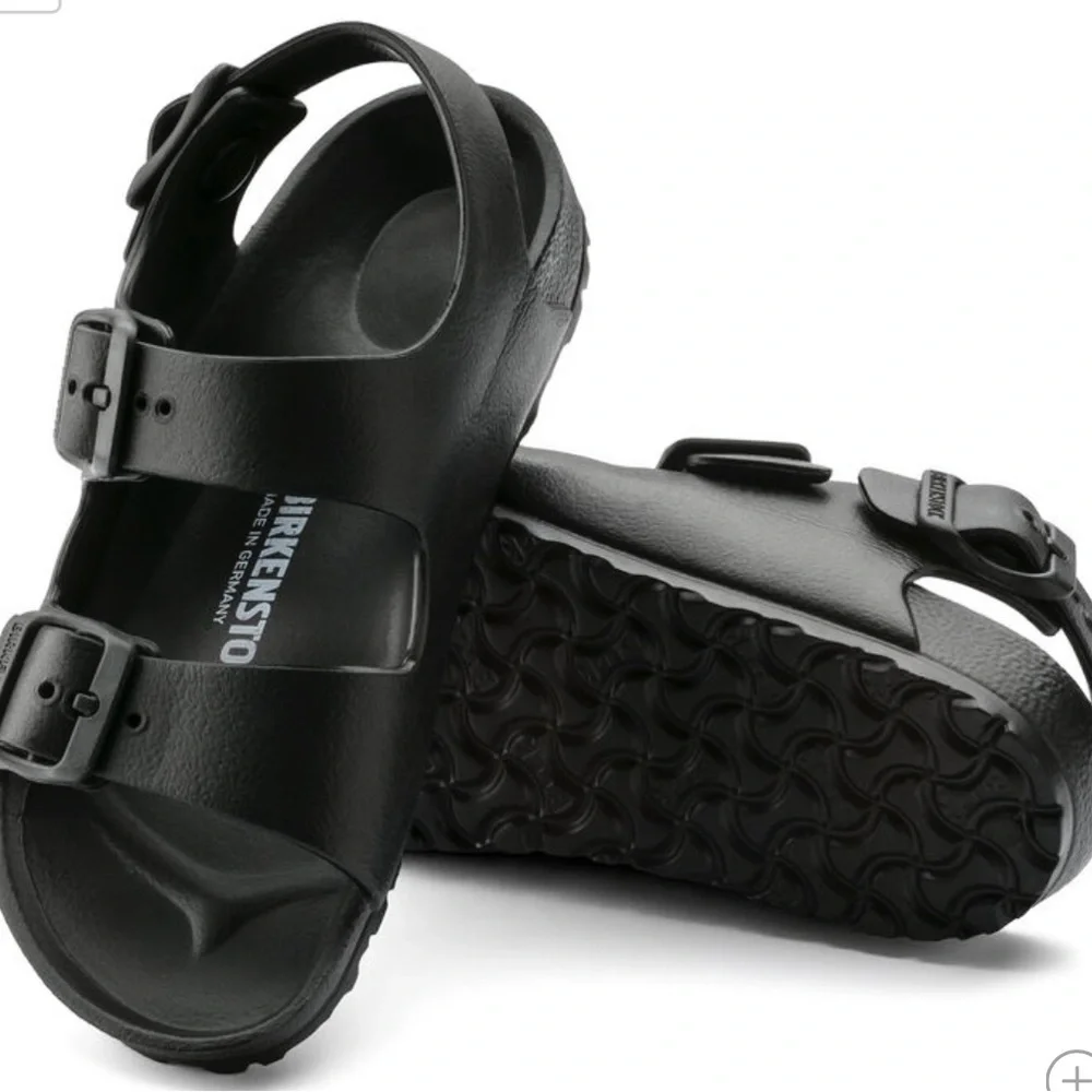 Birkenstock Kid’s Milano Essentials Sandals | Black |